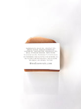 Sandalwood & Vanilla – Bleu Essentials Moisturizing Bar